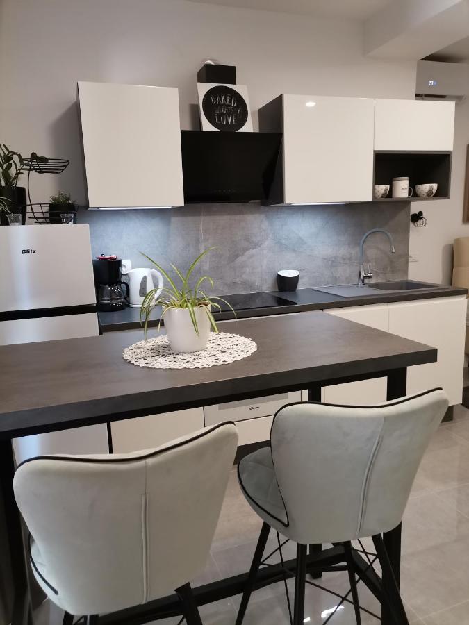 Cave With Free Parking Apartamento PUY Exterior foto